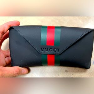 Gucci Men’s Sunglass / eyeglass Case